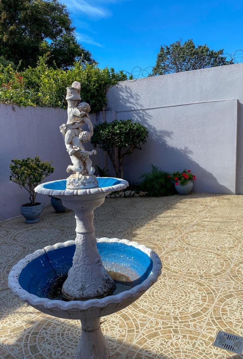 Venta de chalet de 4 ambientes en Colinas de Peralta Ramos