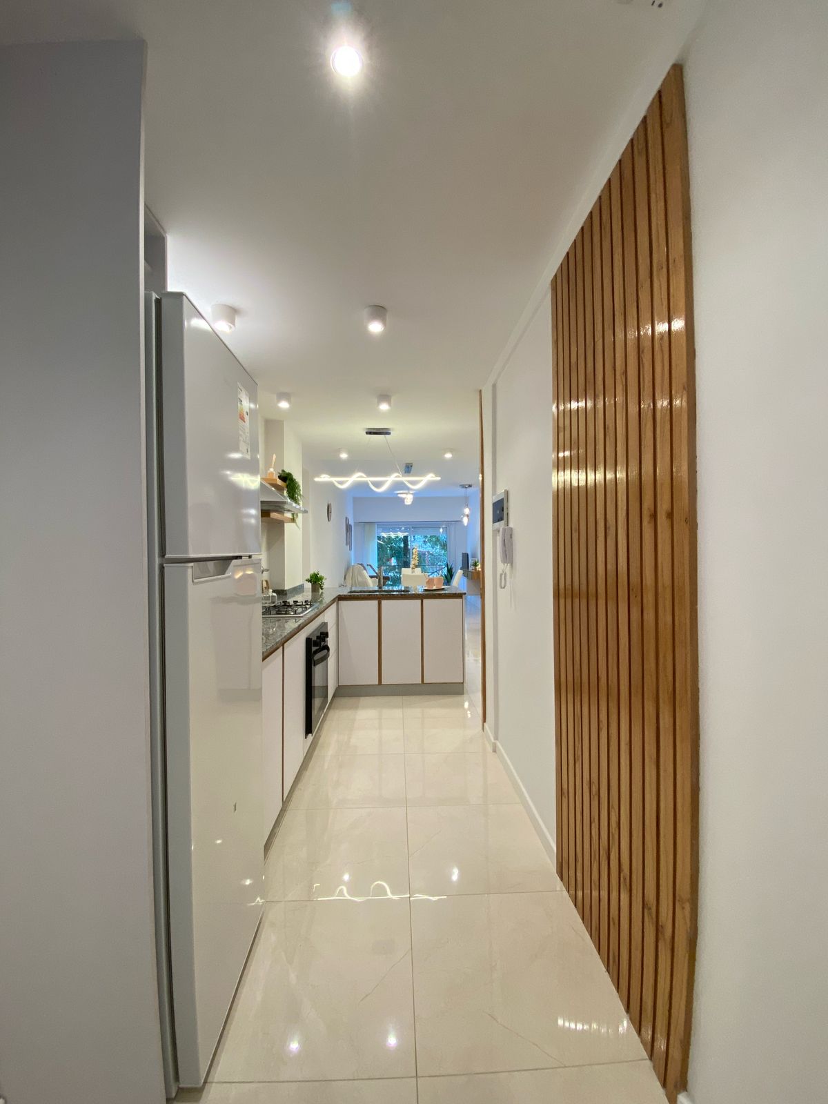 Venta de departamento de 3 ambientes en zona Centro