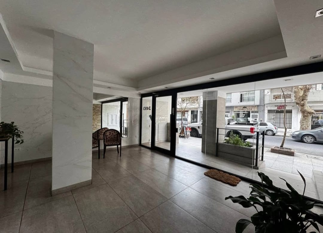 Venta de monoambiente a la calle en zona: Terminal vieja 