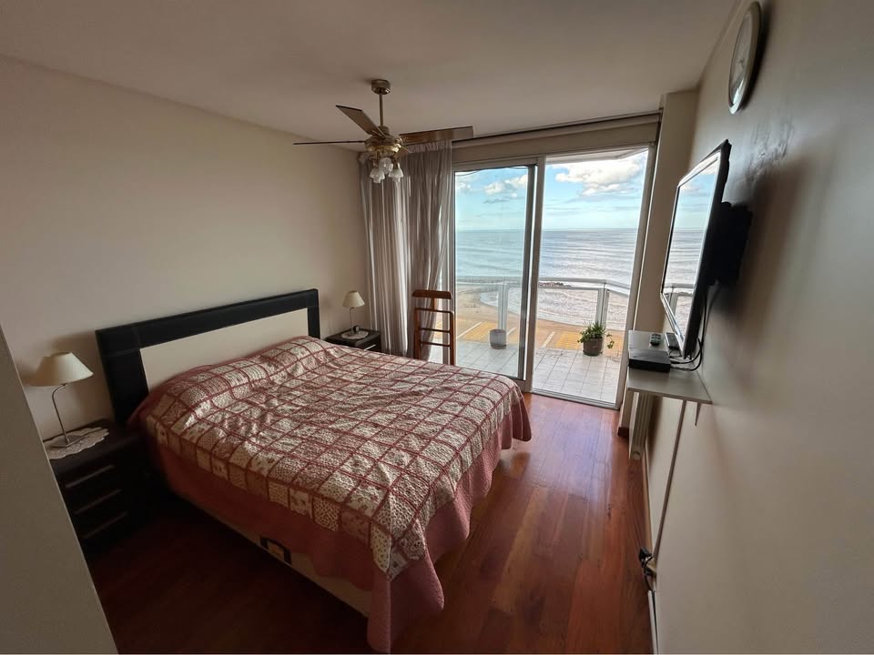 Venta de departamento de 2 ambientes en La Perla