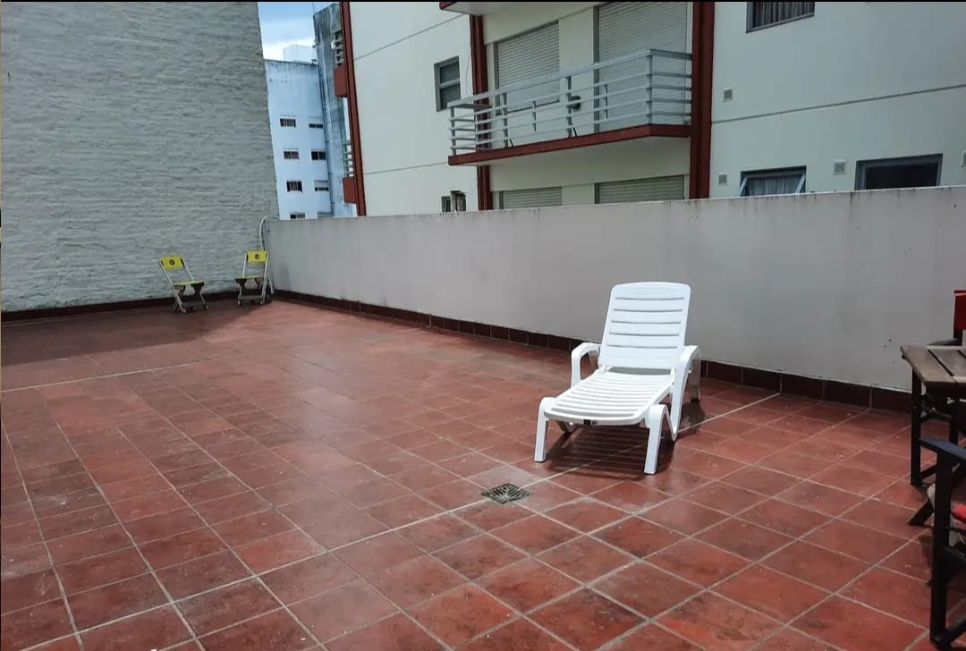 Venta de departamento de 2 ambientes en La Perla