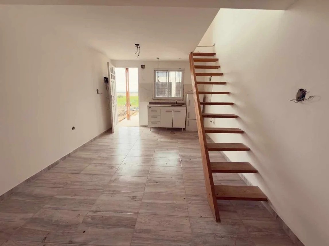 Venta de departamento de 2 ambientes en zona Playa Dorada