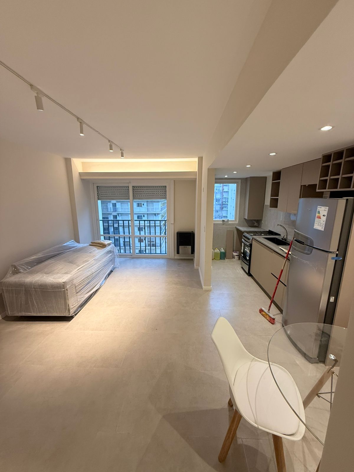 Venta de departamento de 2 ambientes en zona Centro