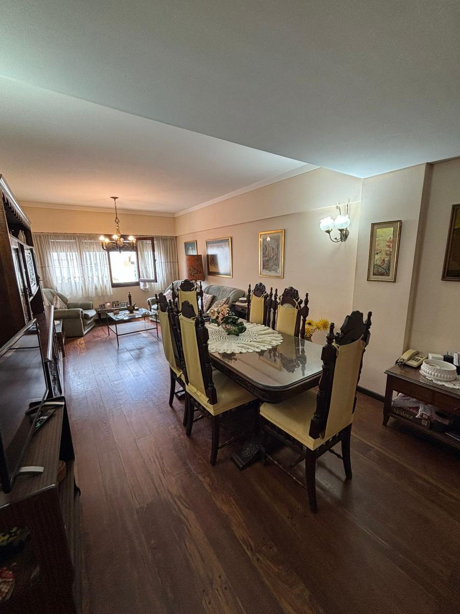 Venta departamento 4 ambientes Zona Centro