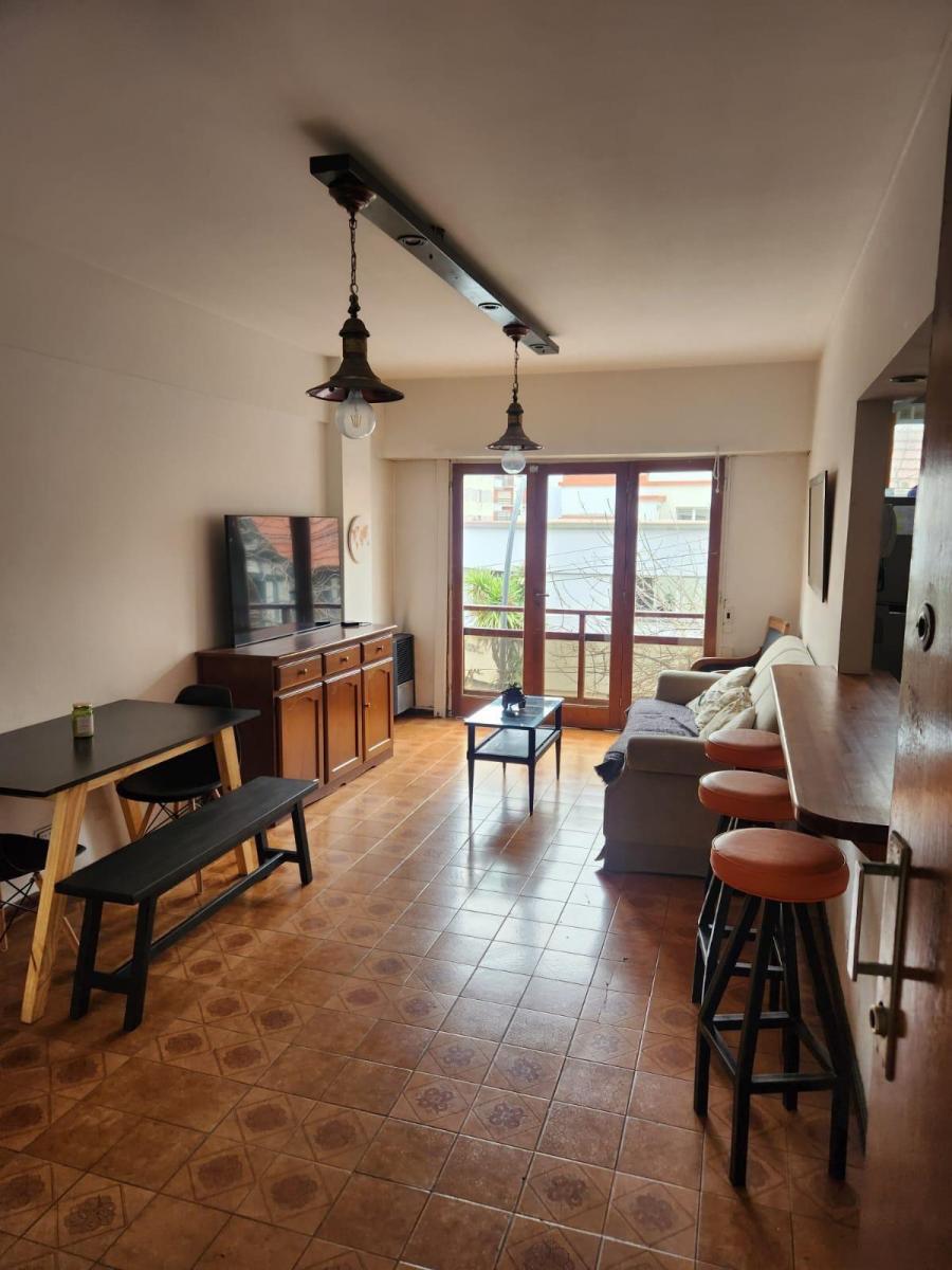 Venta departamento 4 ambientes Barrio La Perla