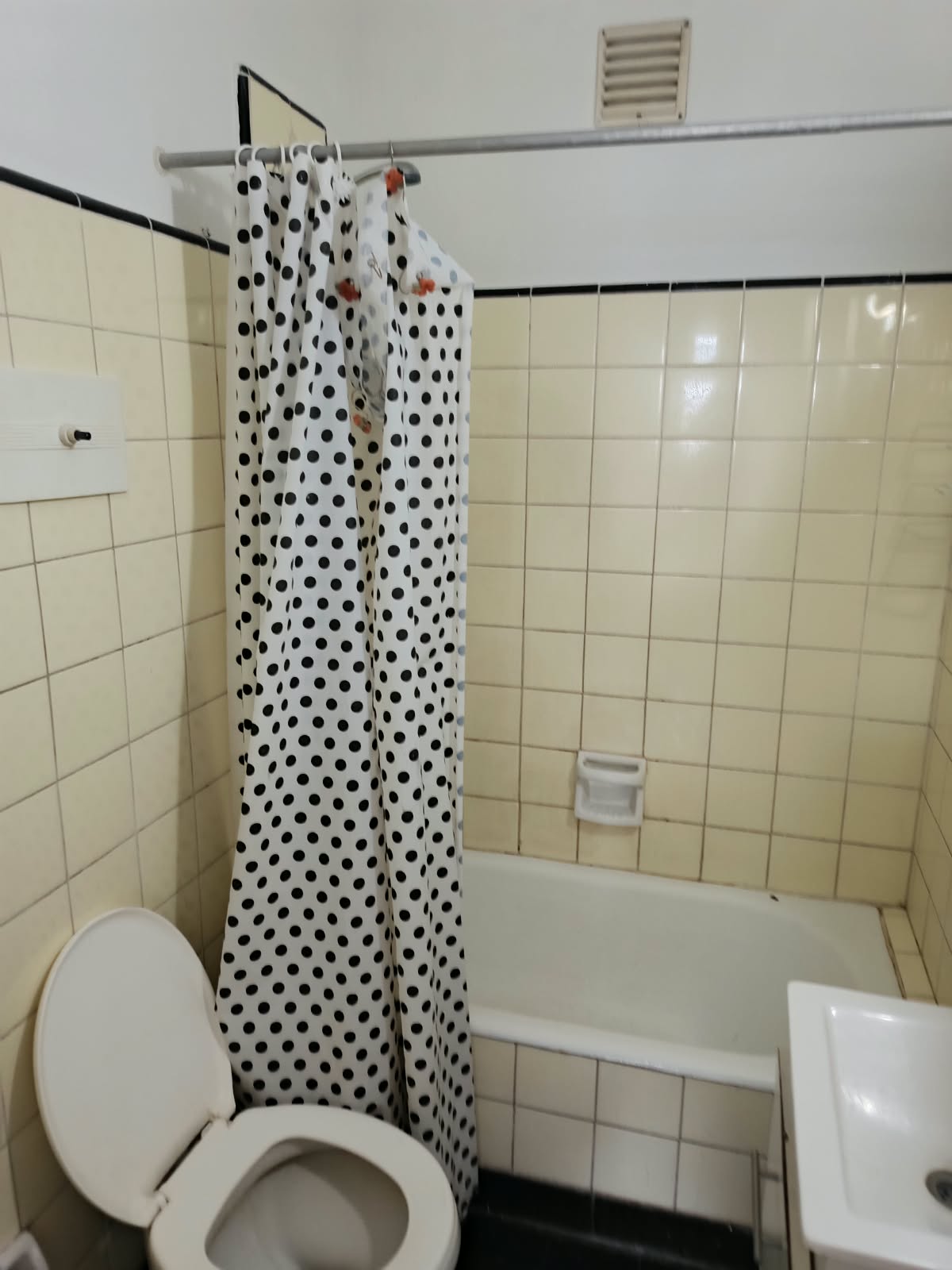 Venta Departamento 2 ambientes con balcon a la calle Zona Aldrey