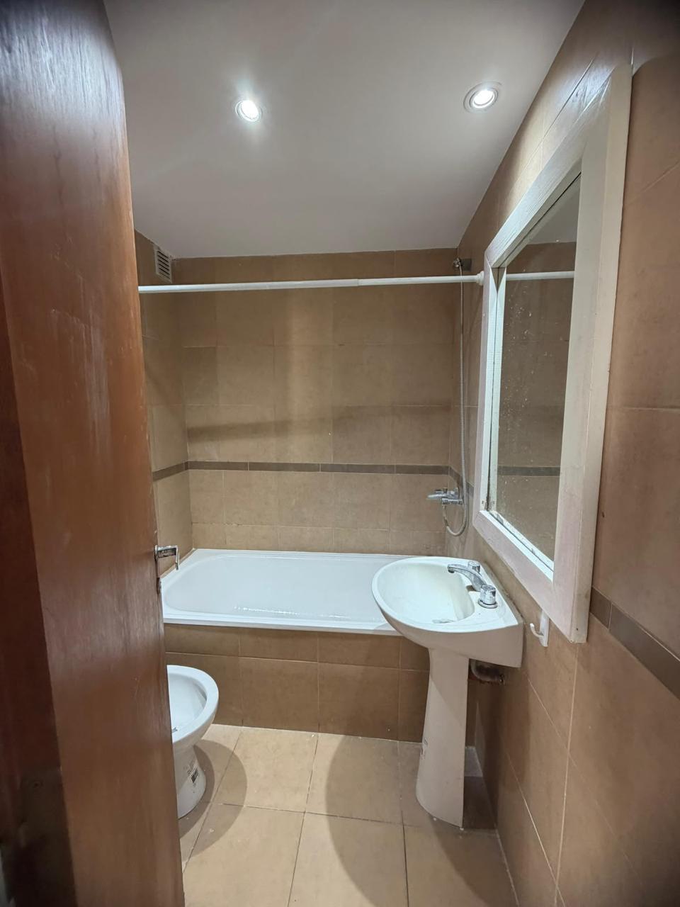 Venta departamento 2 ambientes zona centro| Aldrey